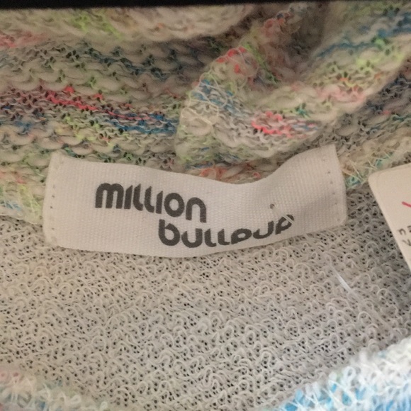 Colorful poncho hooded sweater - Picture 4 of 4